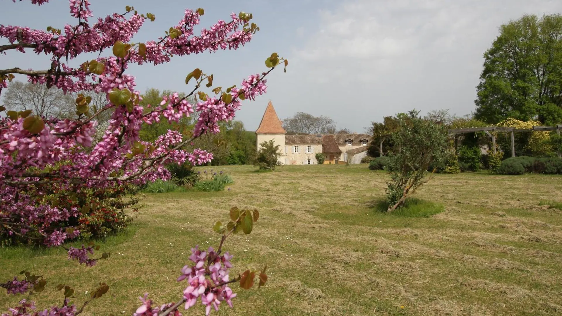 Holiday home Gite De La Tour Maria Saint-Beauzeil